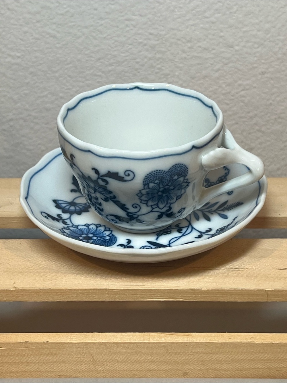 Authentic Blue Danube Demitasse Espresso Cup Teacup & Saucer Set | EUC